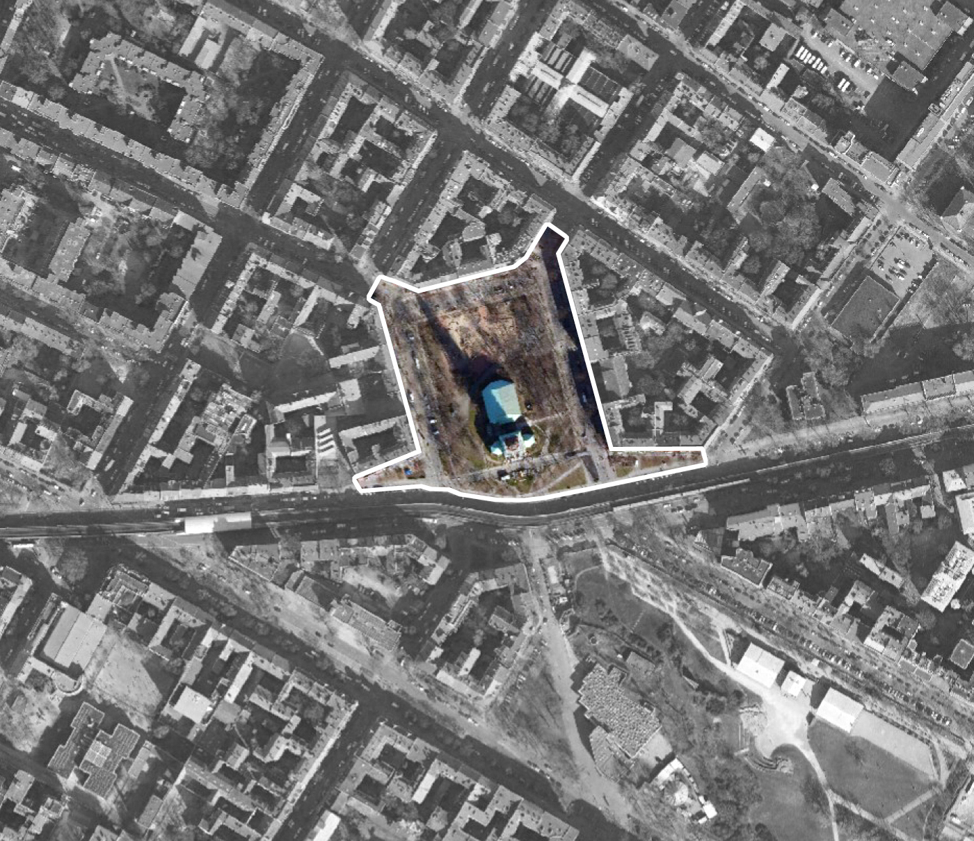 Luftfoto: Geoportal Berlin, Titel: Orthofotografie im INSPIRE-Datenmodell (DOP20RGBI 2022) | © Luftfoto: Geoportal Berlin, Titel: Orthofotografie im INSPIRE-Datenmodell (DOP20RGBI 2022)